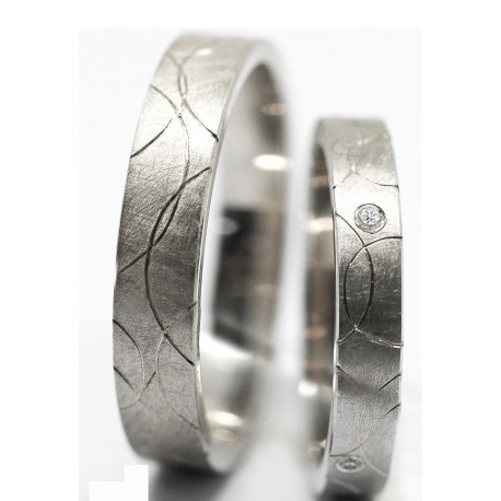 Alliance or Blanc en arc de cercle diamant création originale