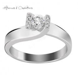 solitaire bague de fiançaille or et diamants blanc palladié insolite lyon