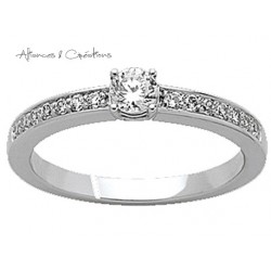 Bijou fiançaille Solitaire en or blanc et diamant 