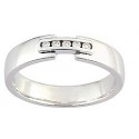 Alliance or blanc et petite barre diamants